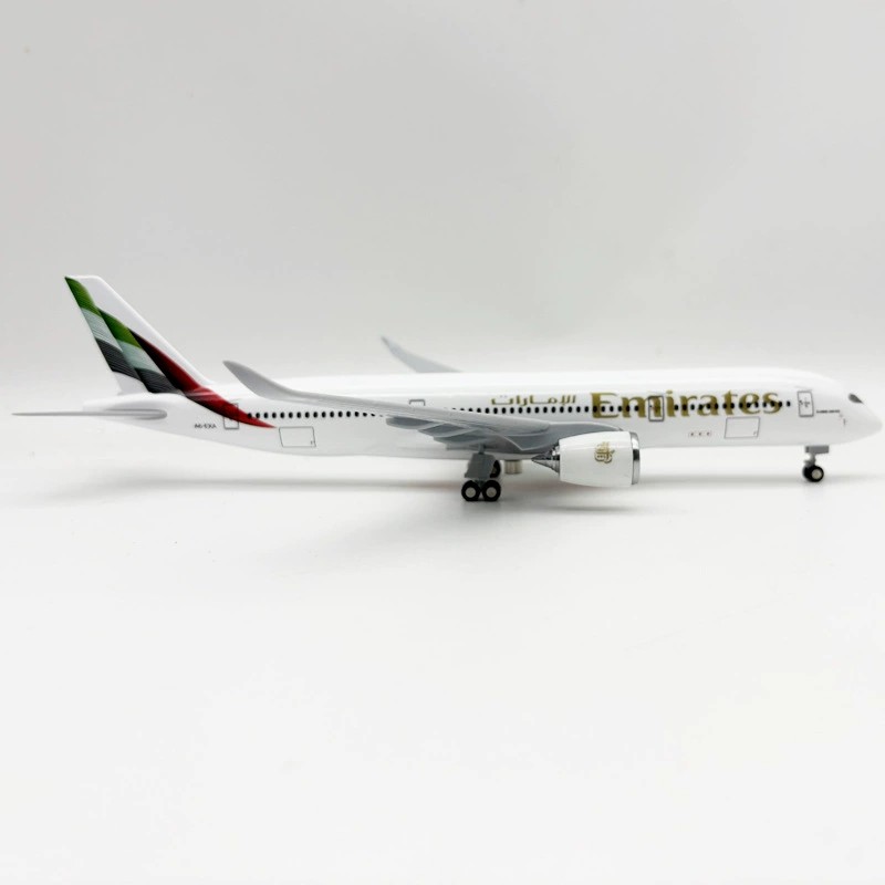 Diecast 30CM 1/240 Scale Resin - Home Decor Uae 评论和价格