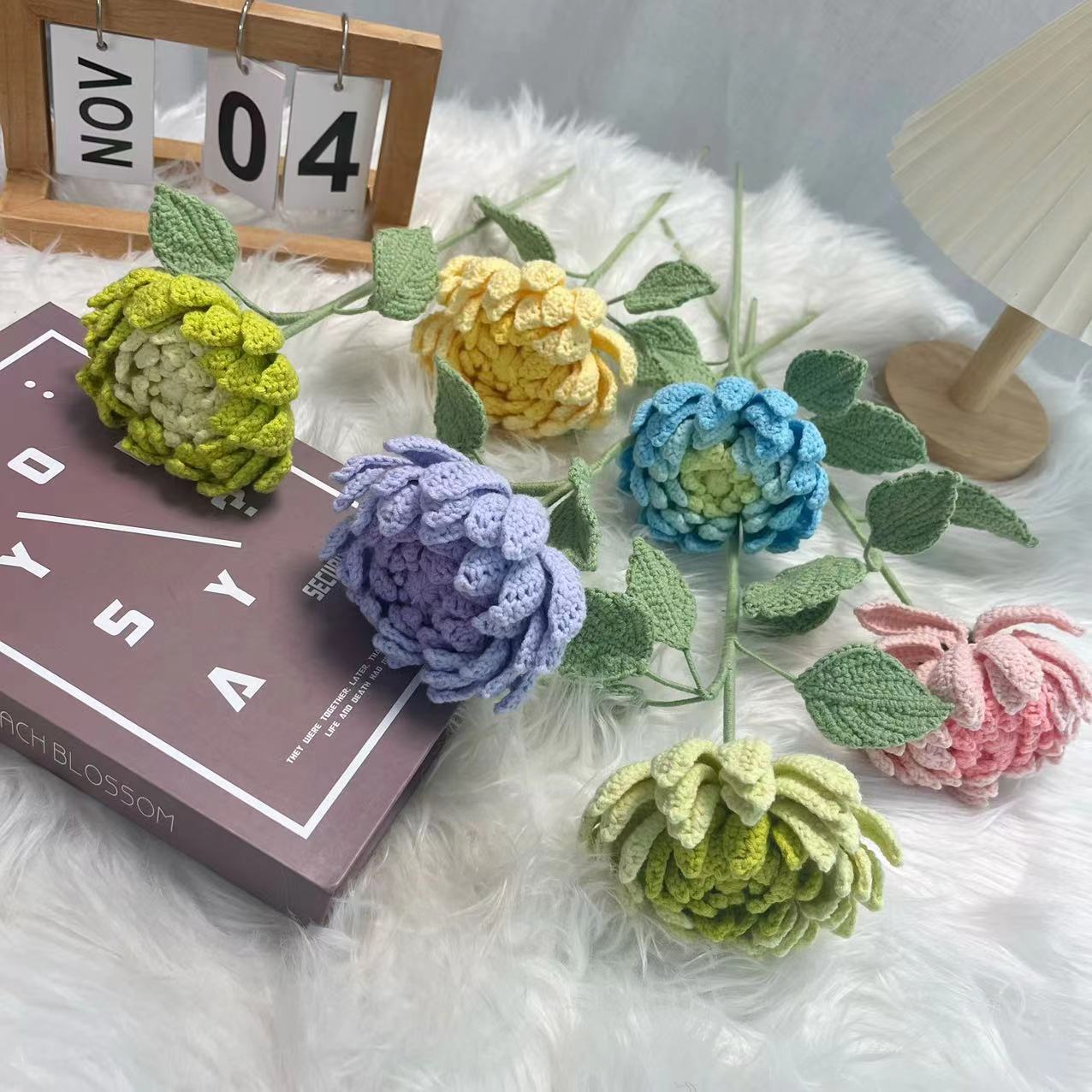 Dahlia Finished Products Handm - Yarn Home Decor 评论和价格