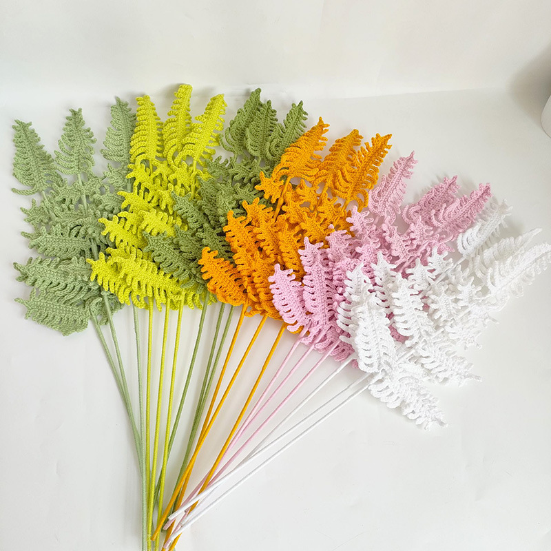 New Flower Bouquet with Fern L - Yarn Home Decor 评论和价格